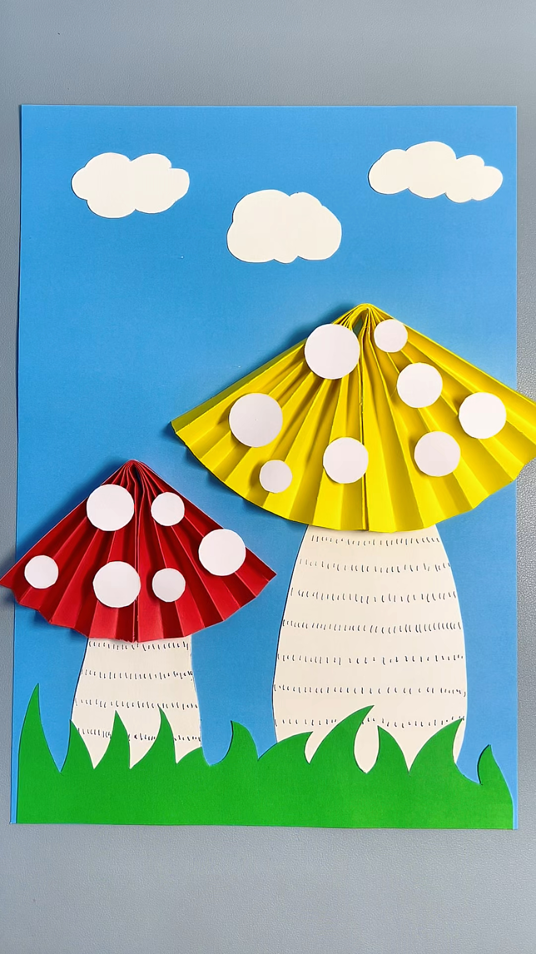 简单有趣的小蘑菇手工画