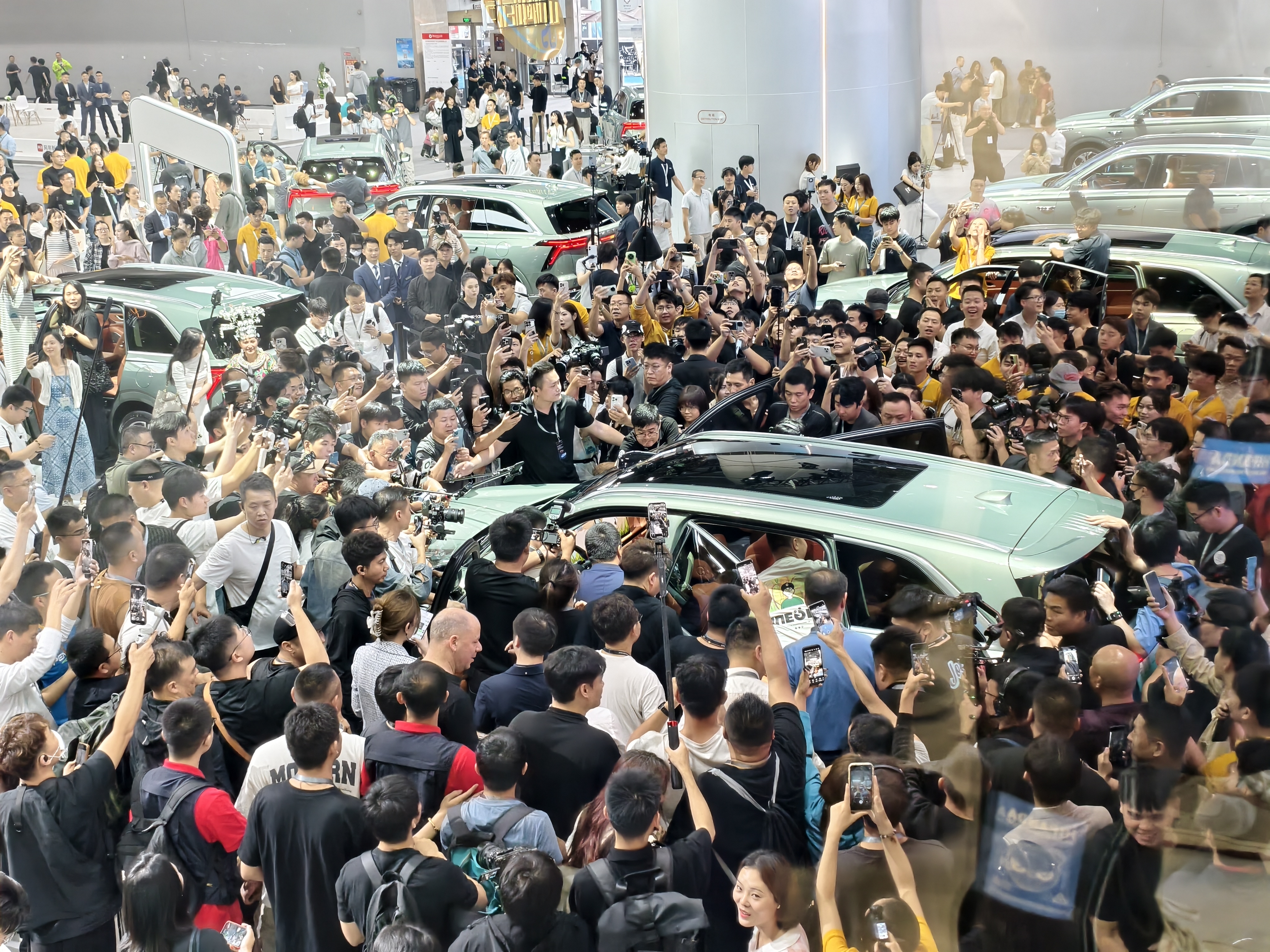 怎么也只来一款嘲镂曳⒁幌鹿阒 车展的核心效果维度和观众评估的图片