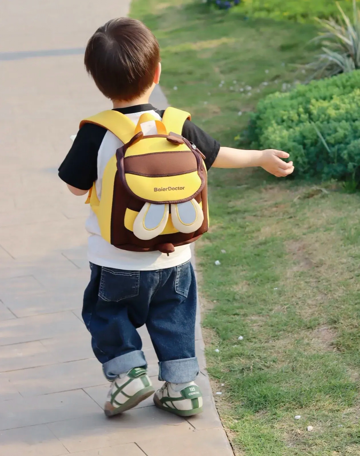 第一,你敢信,79年45岁儿子刚上幼儿园中班,每次