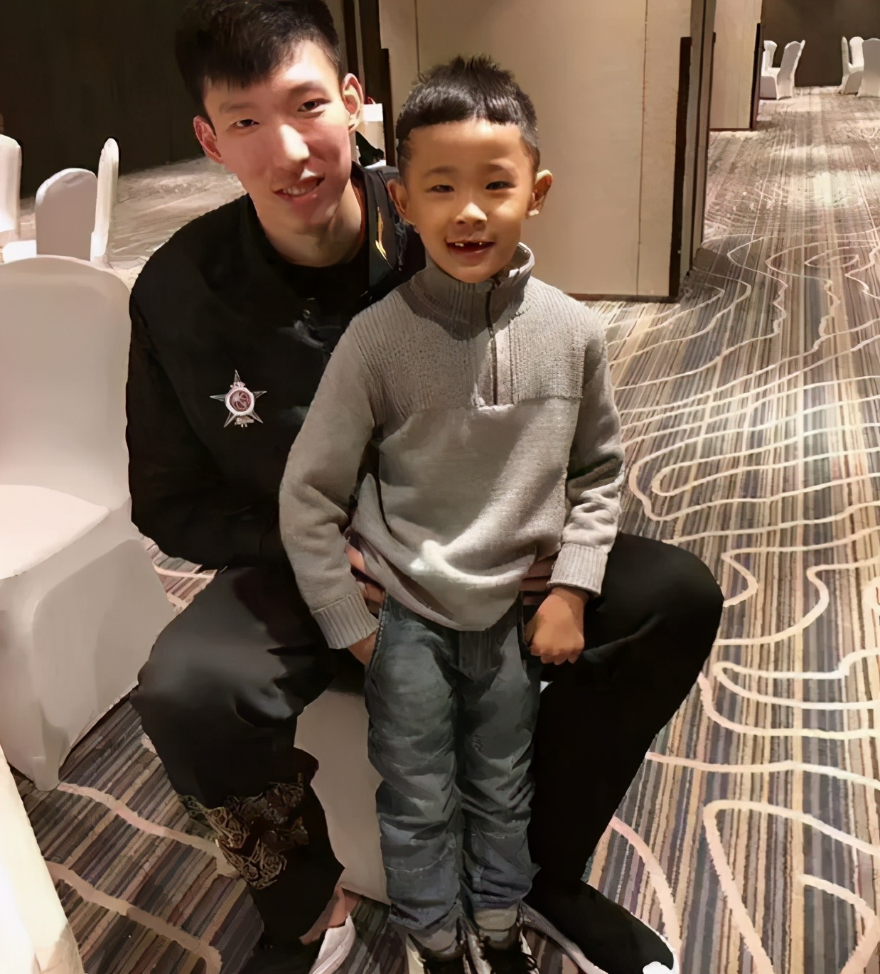 刘品言 儿子于魁智儿子图片杨化然儿子穆明月儿子莫家尧一家三口照片