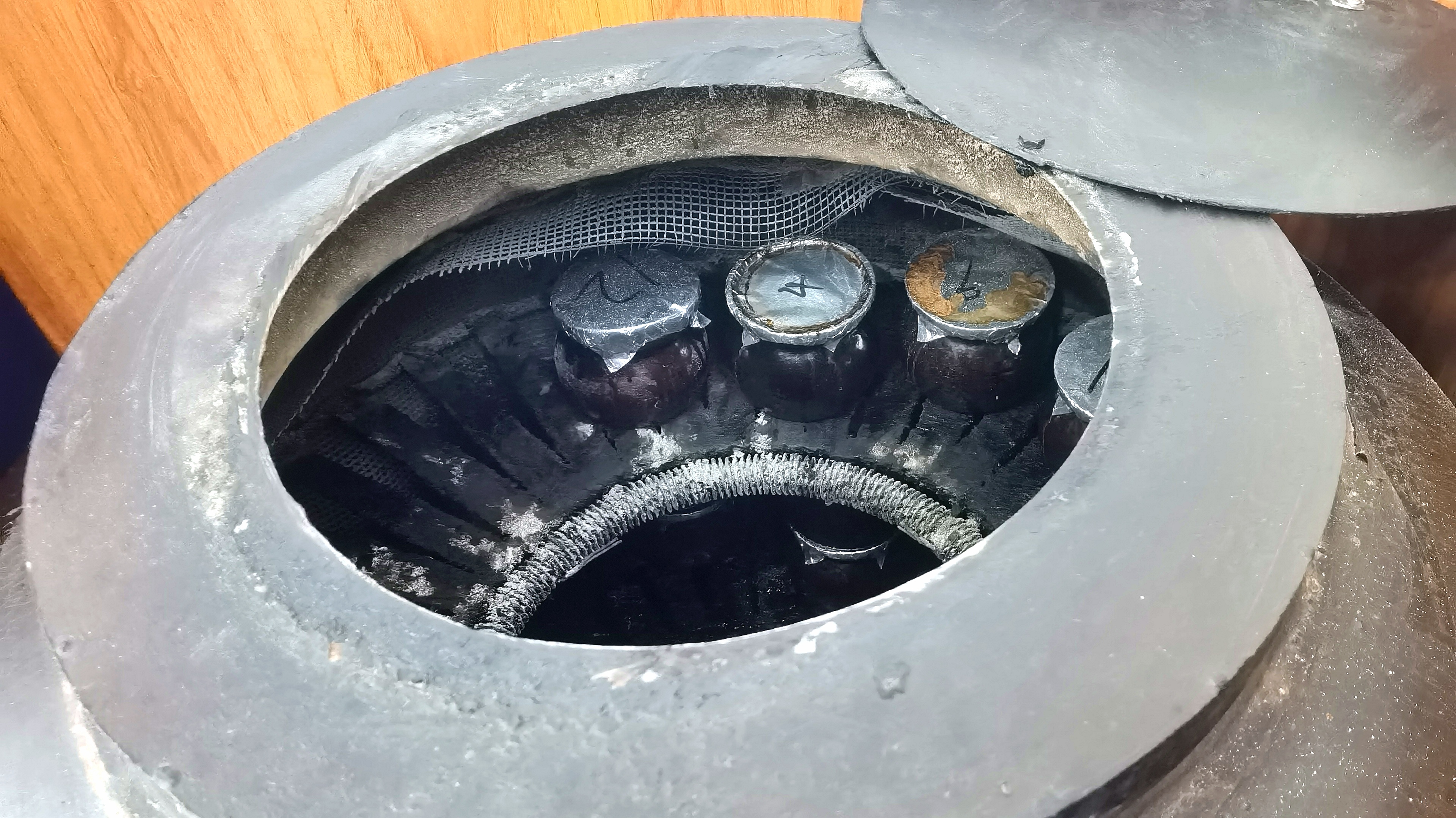 金秋不宅家#在洛阳吃南昌特色木桶饭,一大桶一口气