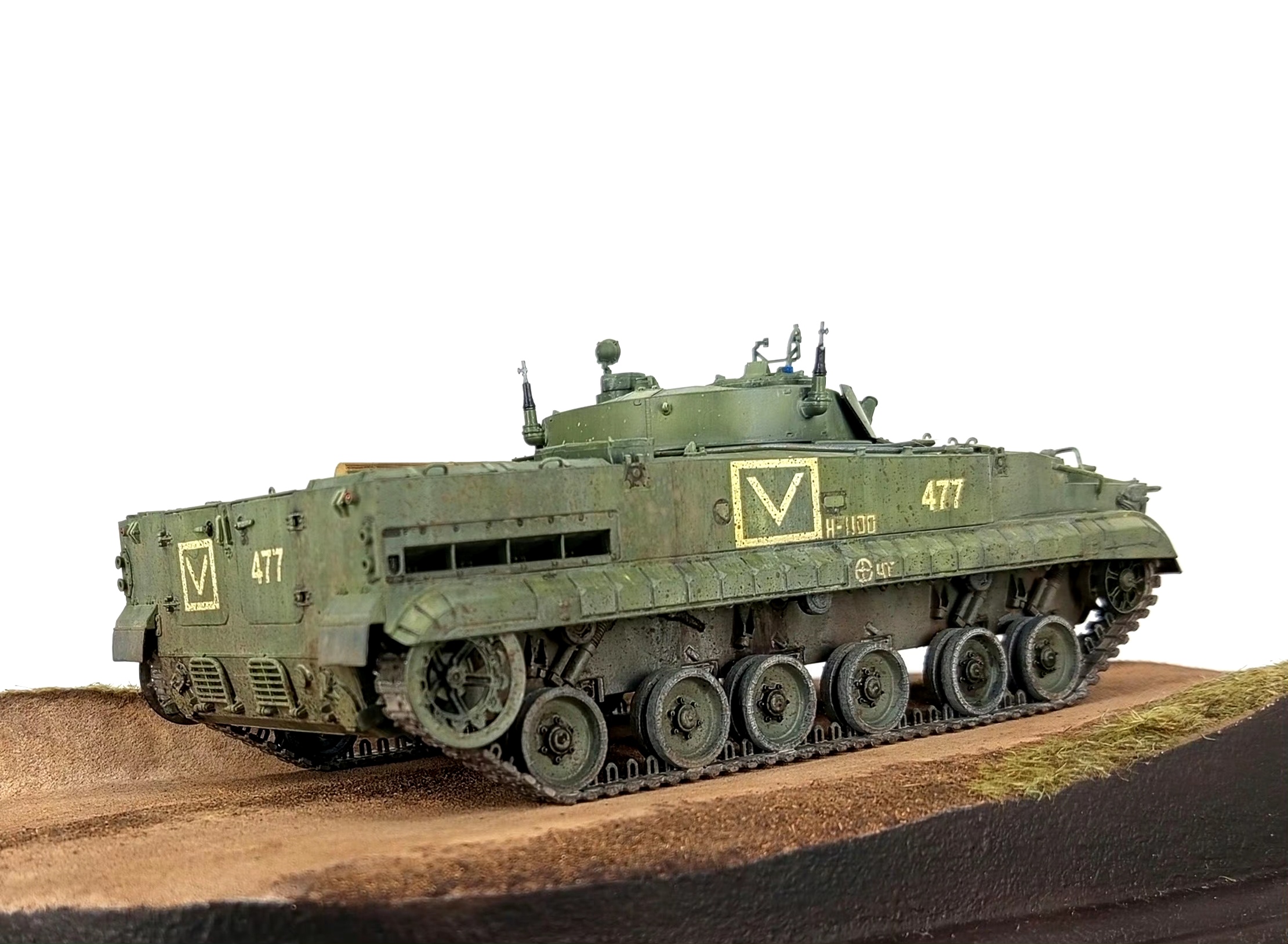 该车是20世纪80年代苏联研制的第三代履带式步兵战车