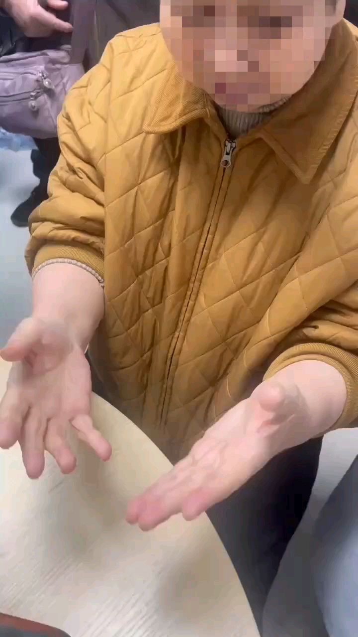 牛朝阳抖音=牛朝阳千千吻