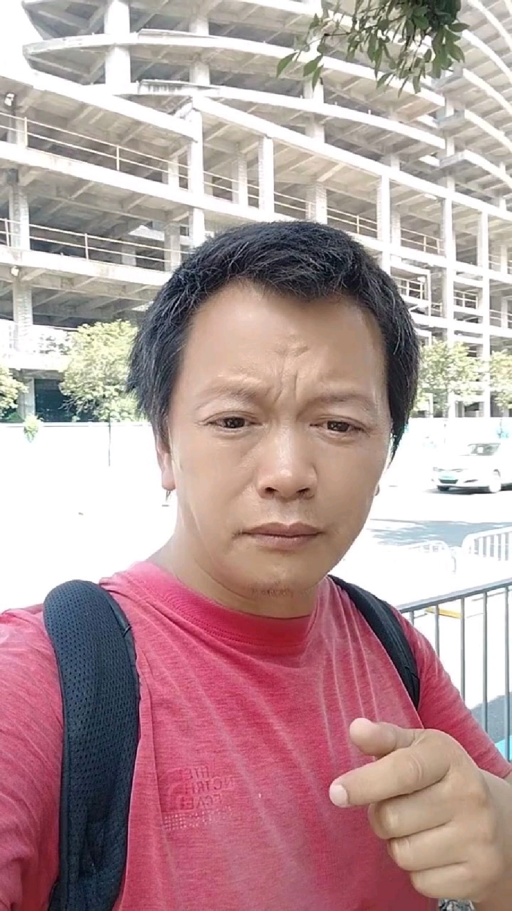 深圳沙井烂尾楼好多多年无人赶接手都是龙哥的90年代沙井风云人物