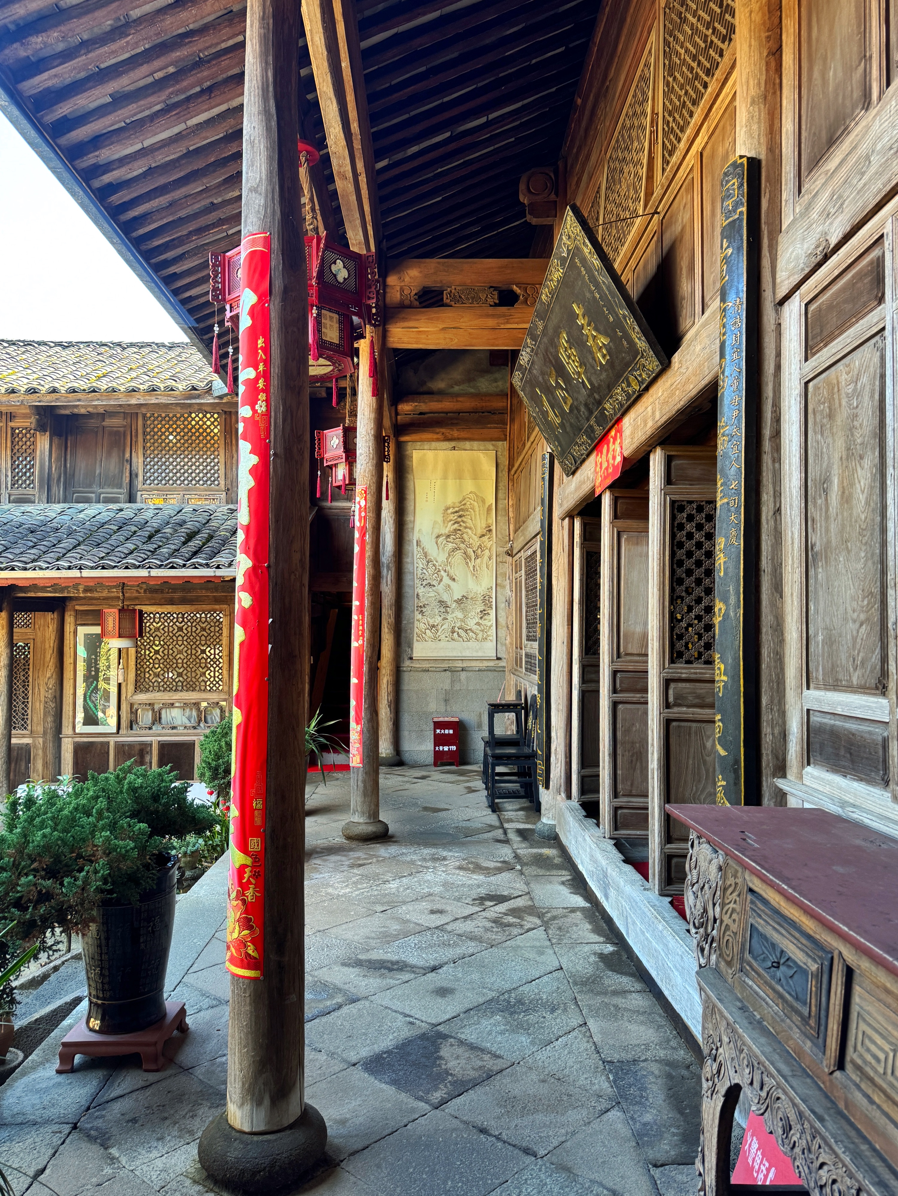 西董大院,腾冲首富屹立不倒的家族底蕴