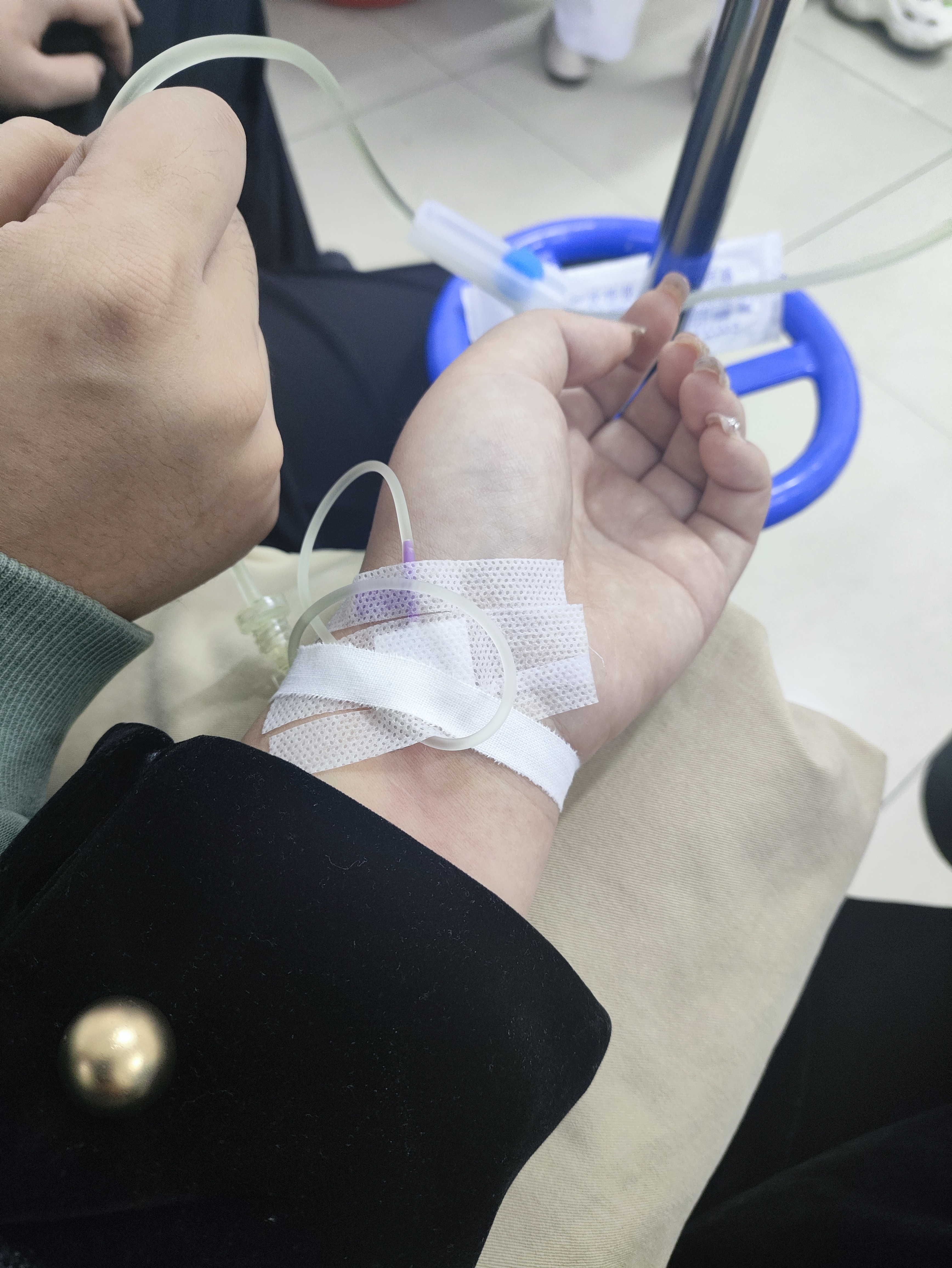 第一:尽量不要买黑色车