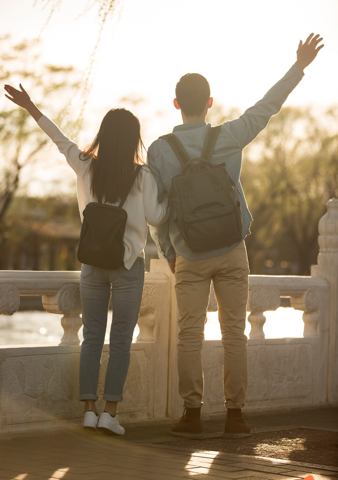 在我们公司,有这样一位男同事,他曾经是大家眼中的好男人典范