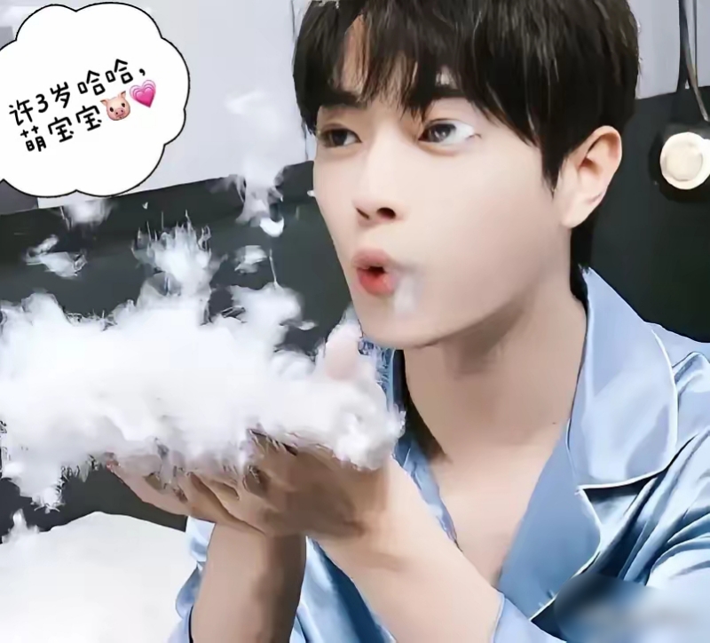 作为水星家纺的品牌大使,许凯简直是太适合不过了!