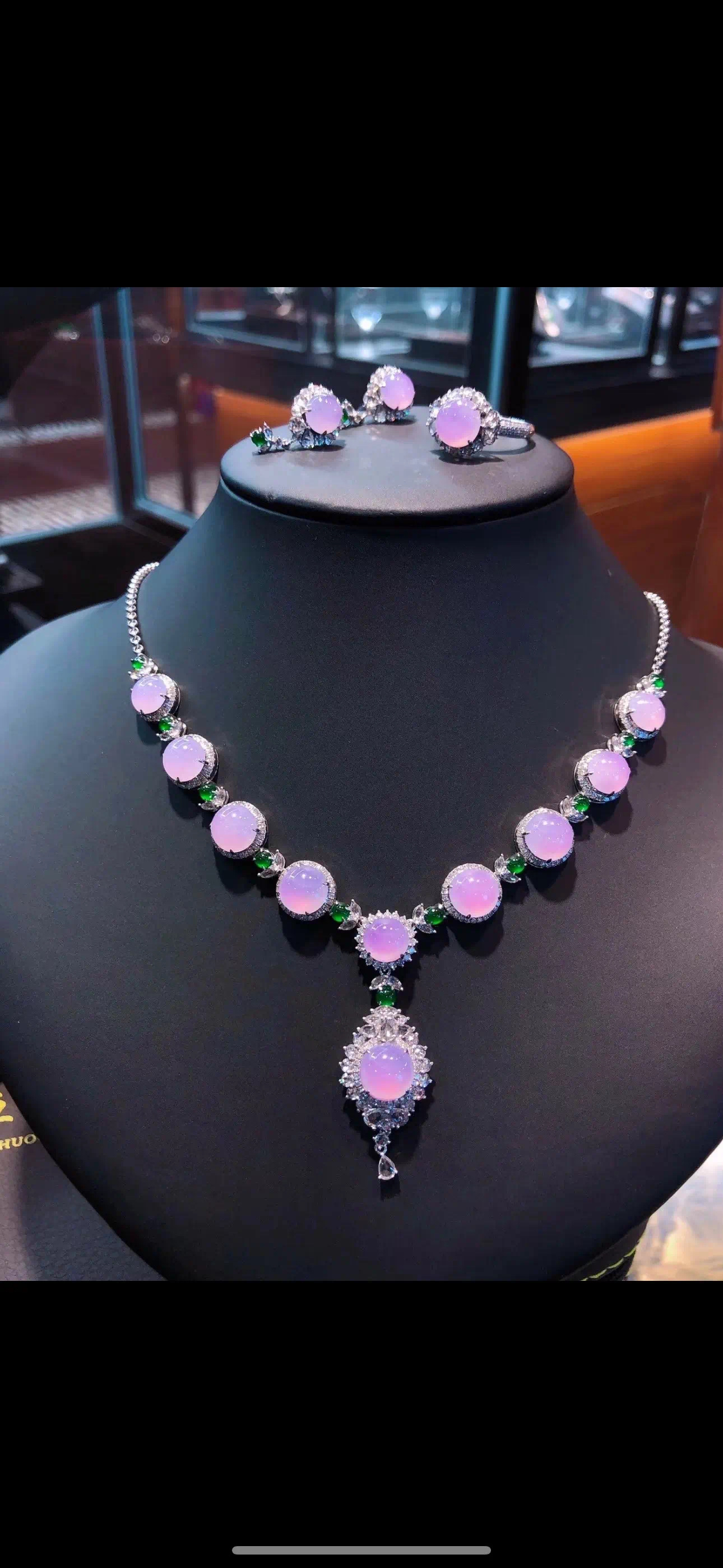 紫罗兰的翡翠套装,这一套送给家人的礼品礼物!