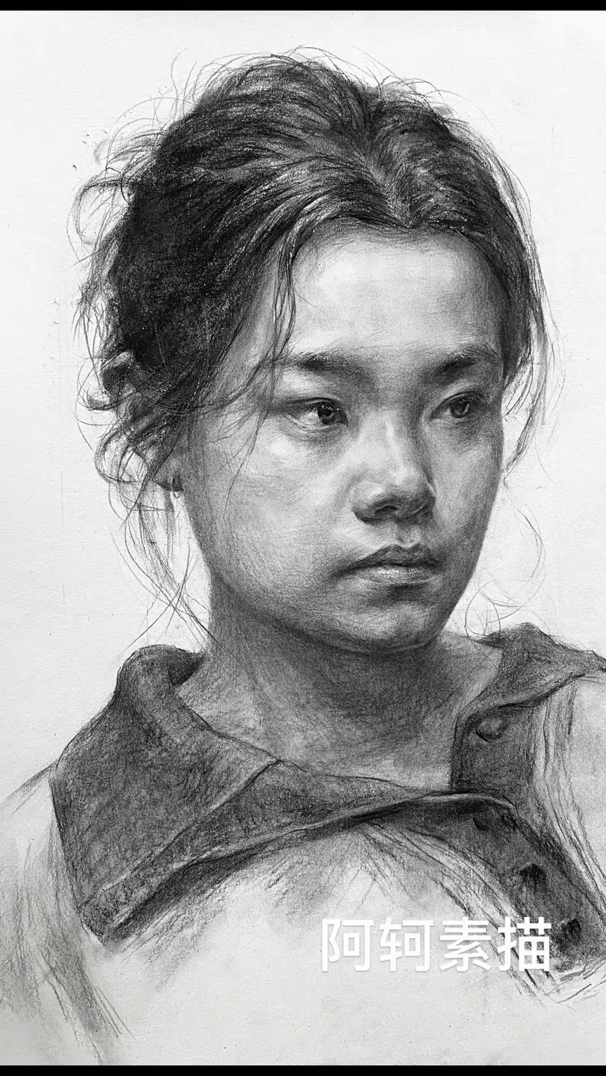 原来打格子画素描头像型可以这么准,还有美术生不会打的吗?