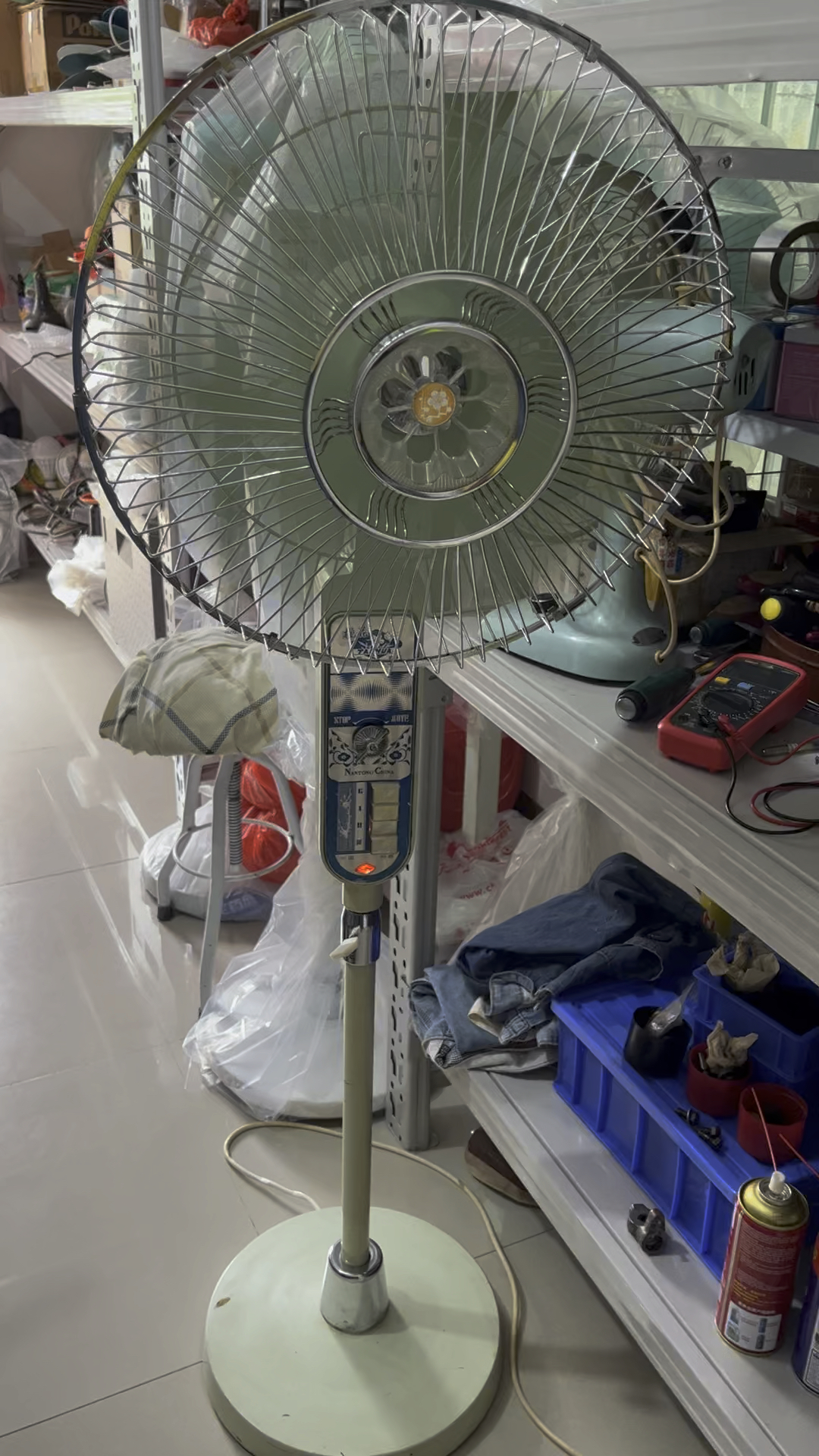 1983年16寸桃花牌老风扇