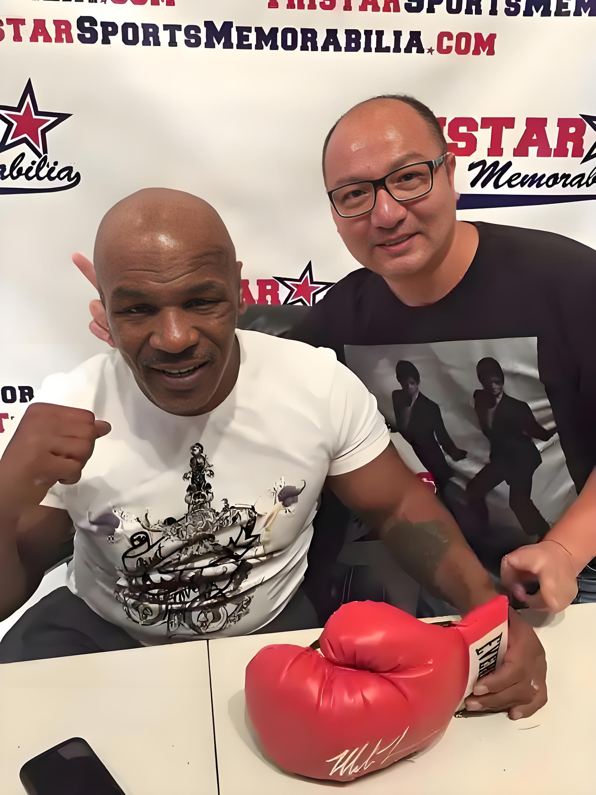 11月16日,尽管58岁的泰森不出意外输掉了与网红拳手杰克·保罗的比赛