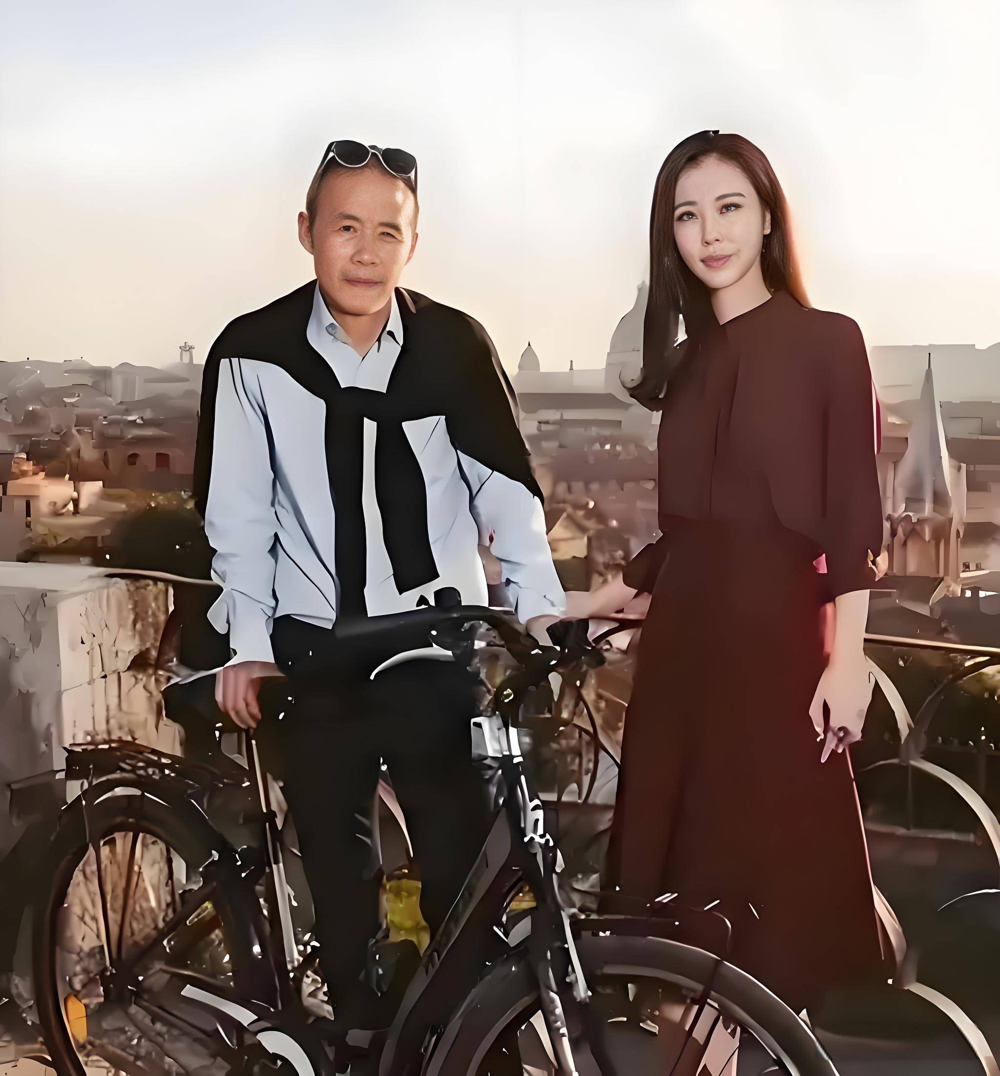 前妻,王江穗,广东人,父亲是广东政法委书记,家境显赫