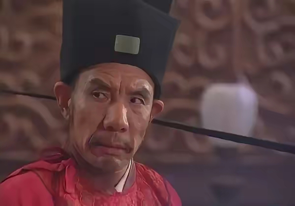 王进得罪了如日中天的高俅,跑到延安府就没事儿了,好生奇怪