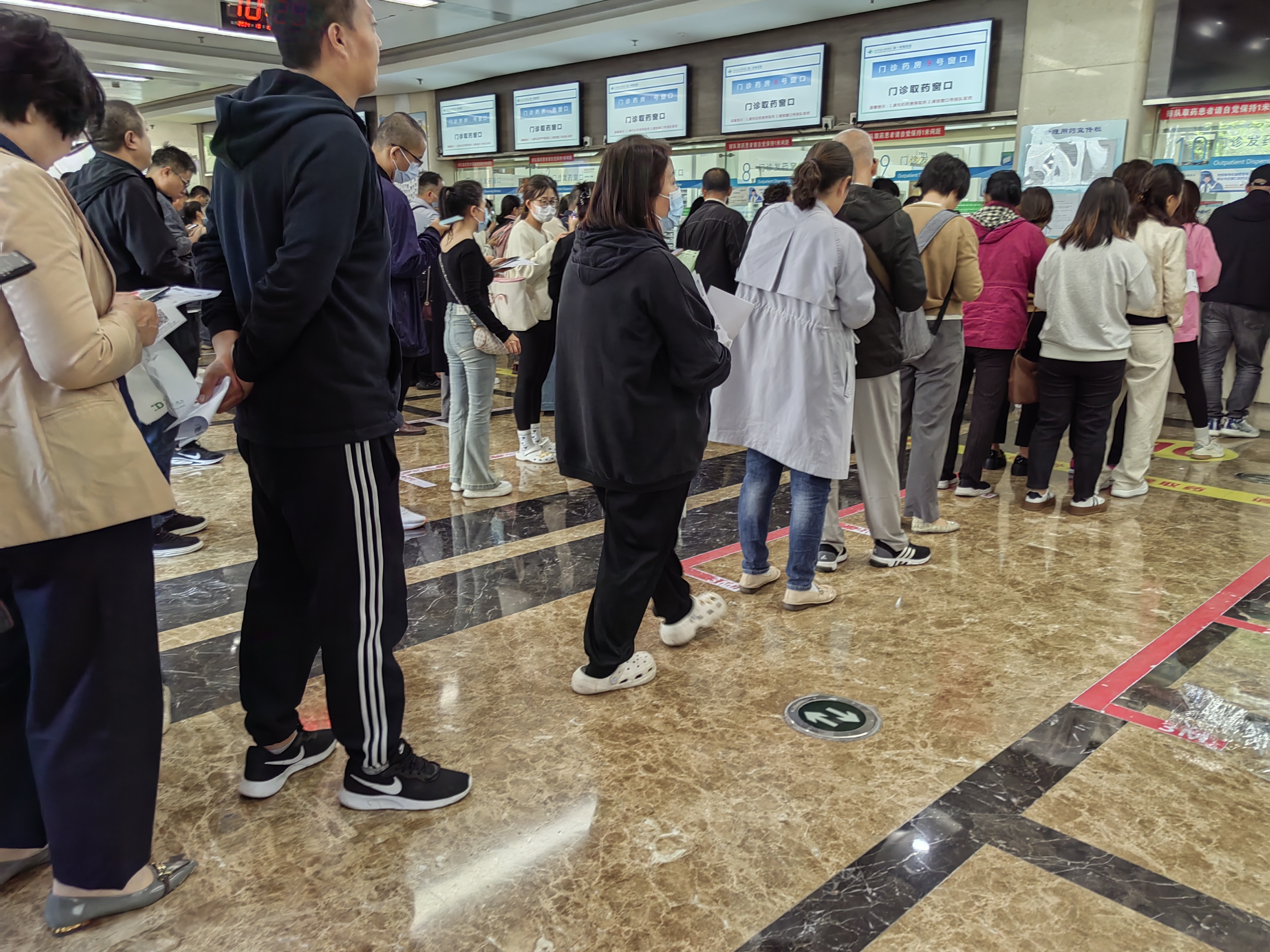 佑安医院预约挂号陪诊一体慢病定期取药配送，不用排队耽误的简单介绍