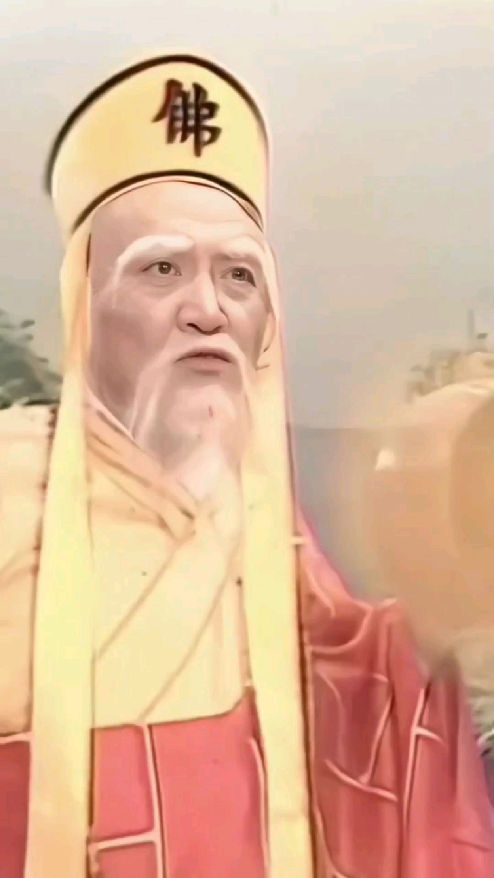 法海拿起金钵的样子真是太不可爱了