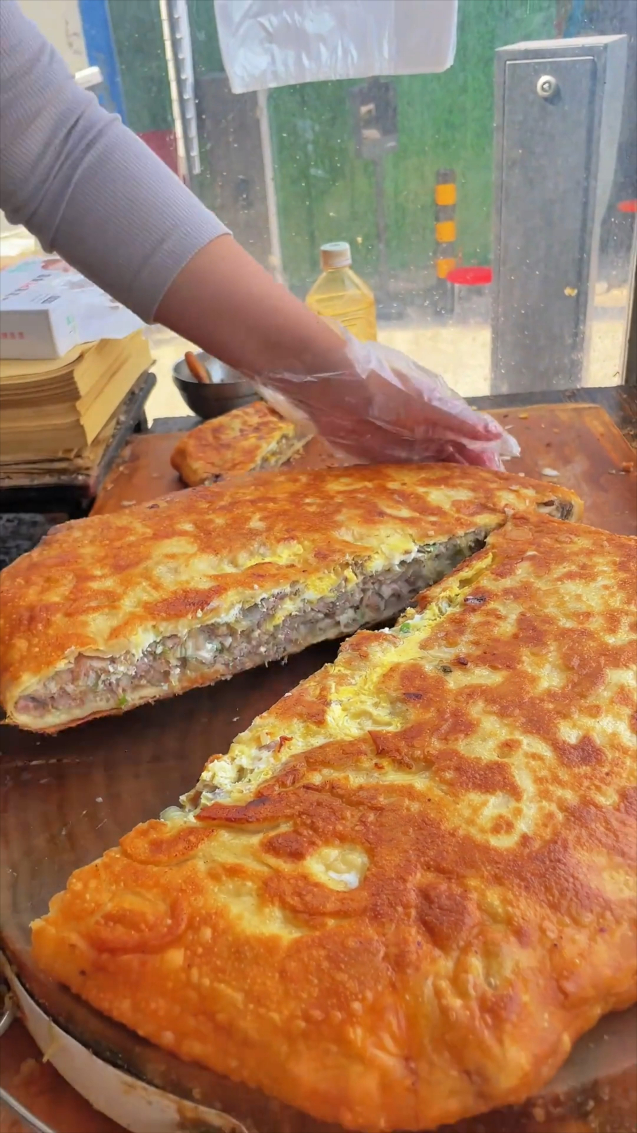 河南美食濮阳壮馍,色泽金黄,外焦里嫩,香而不腻