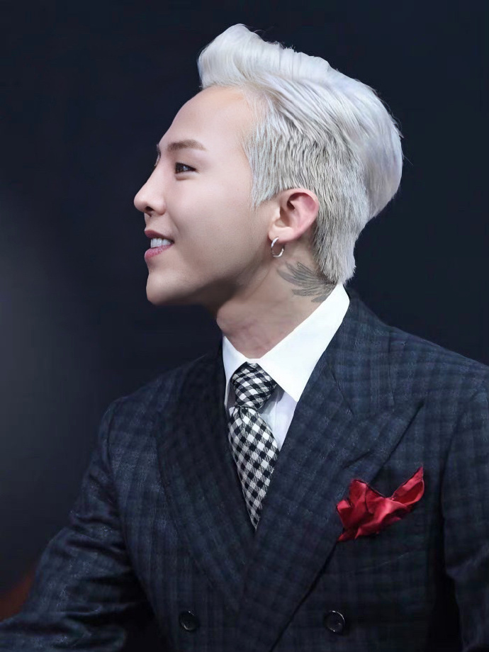 权志龙点赞苏新皓:跨越国界的音乐共鸣