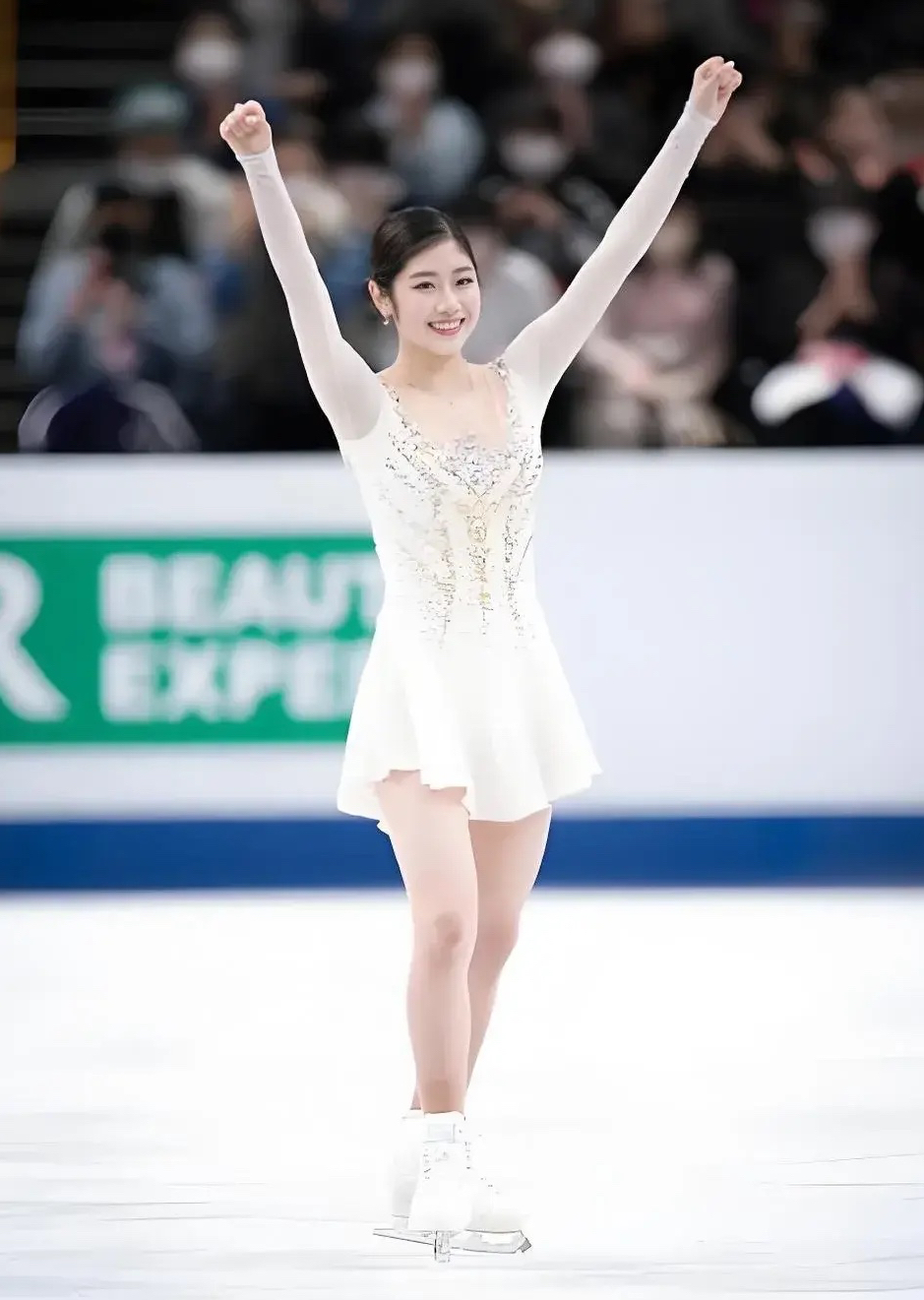 李海仁,19岁,韩国女子单人滑冰选手