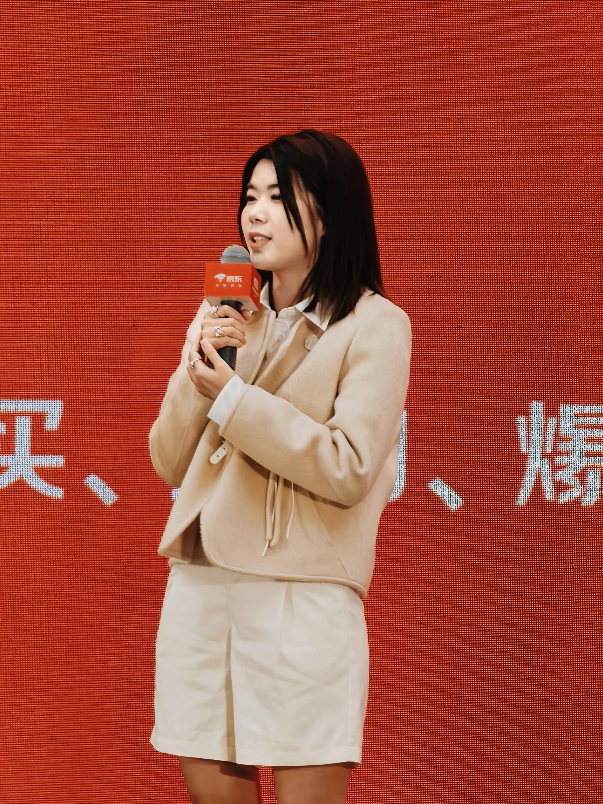 杨笠代言京东被抵制这个事,你们怎么看?