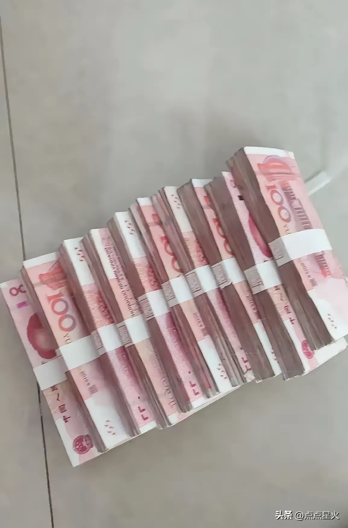 借钱的人都是手里缺钱的,你把钱借给他,他转身花光了