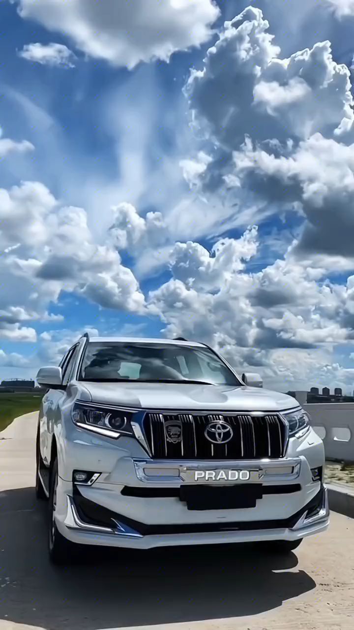 丰田霸道4000加装雷神包围效果4.0l起步价格五十多万