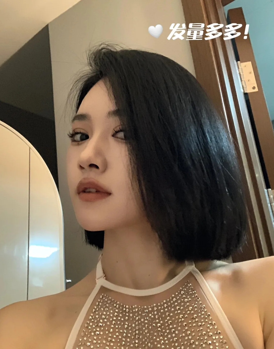 短发,是一种态度,一种对传统审美的挑战.一种对自我个性的张扬