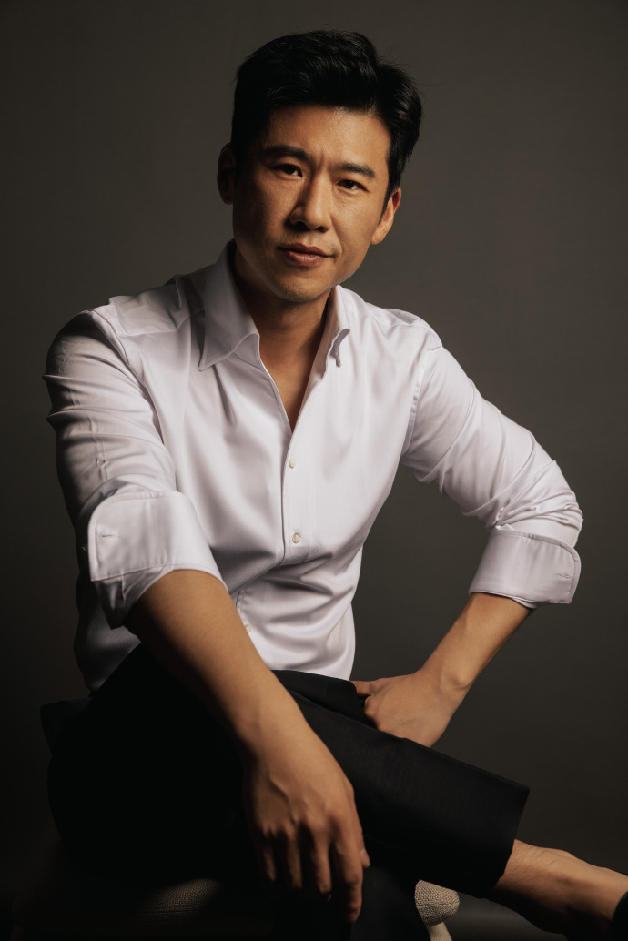 王骁:金鸡奖最佳男配角的璀璨时刻