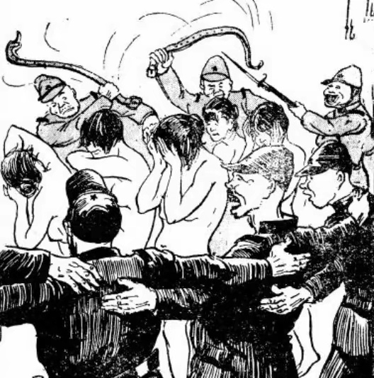 老人是历城区港沟街道田庄村人,八十多年前他亲历了一场大屠杀惨案,写