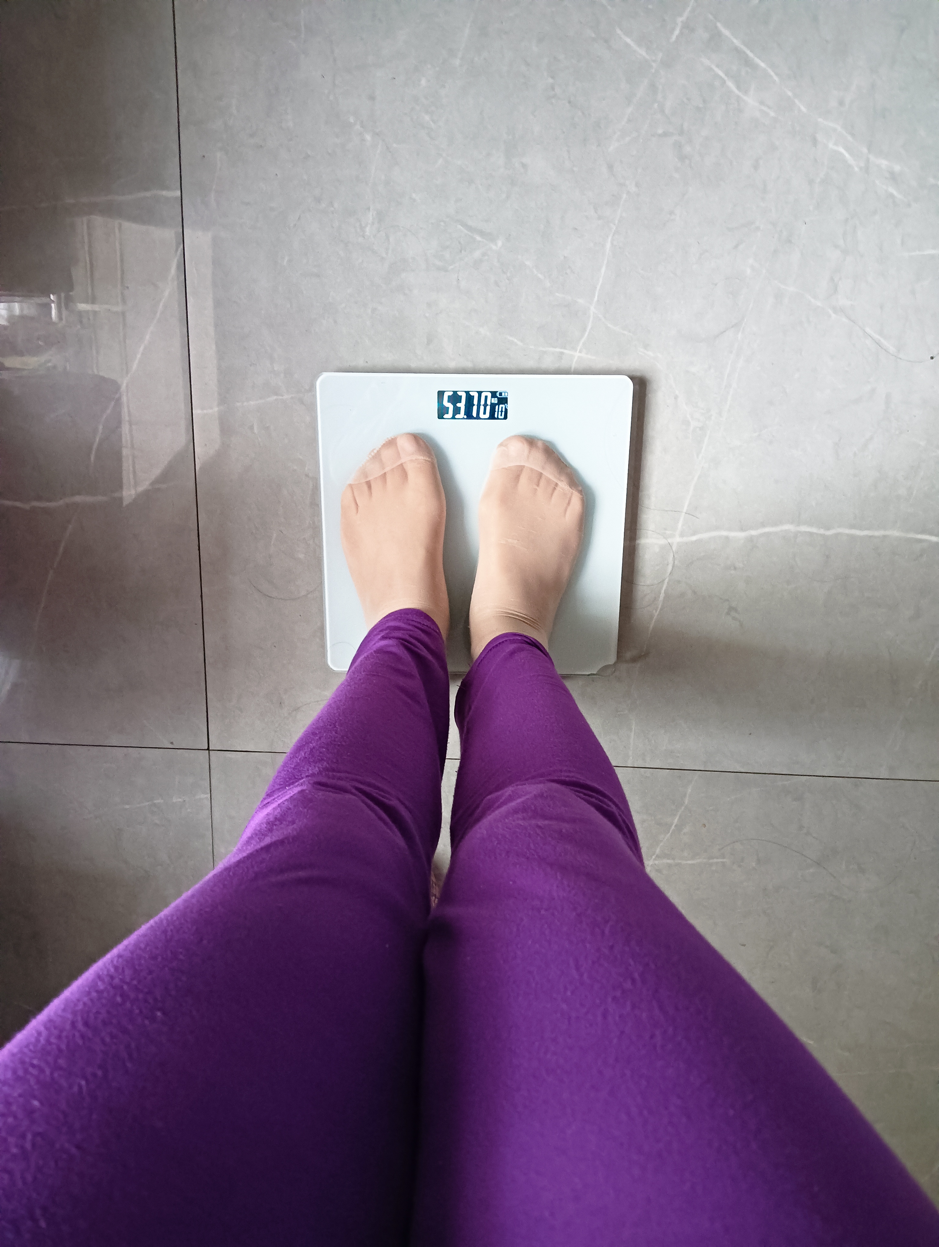 4公斤,保持目标未完成,明天更新为53.7公斤