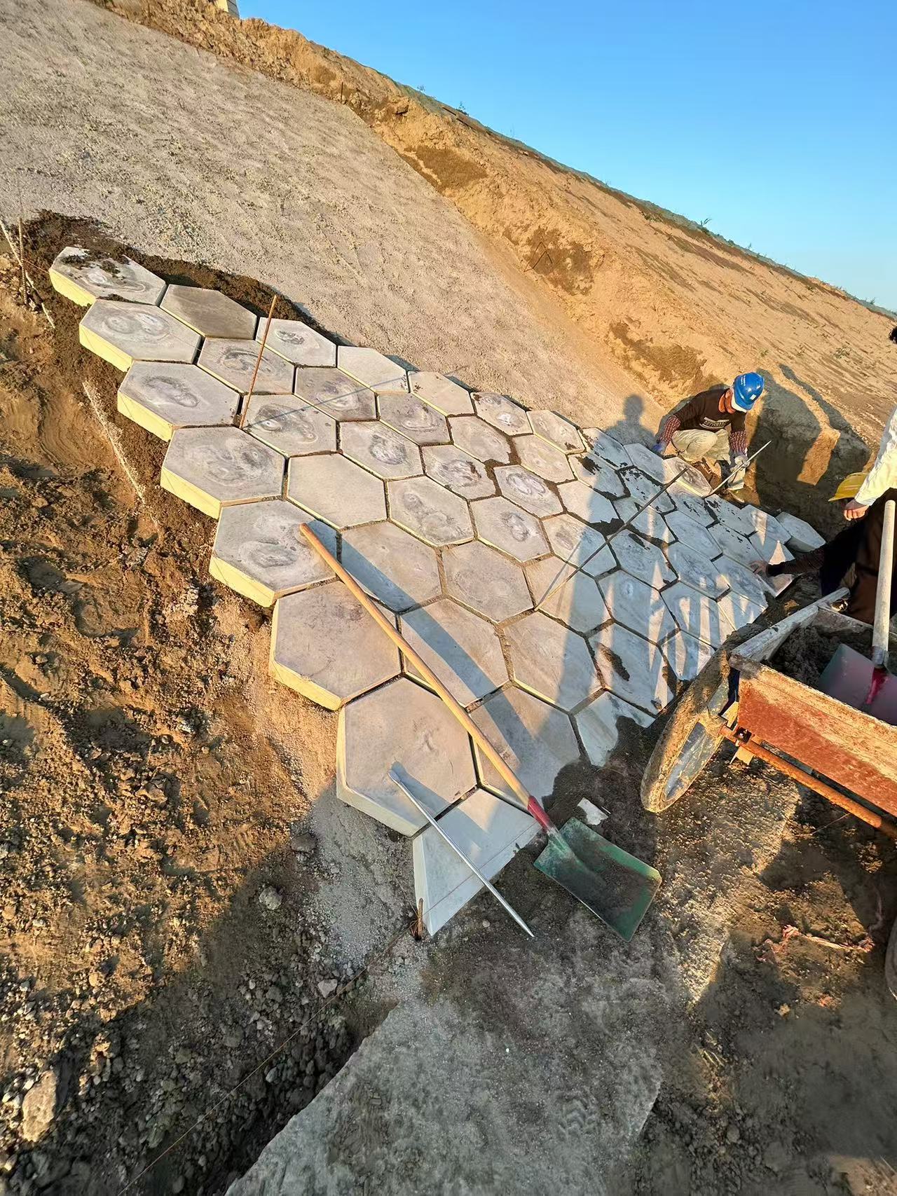 包工头小于,之前一直跟着老板干二包工程