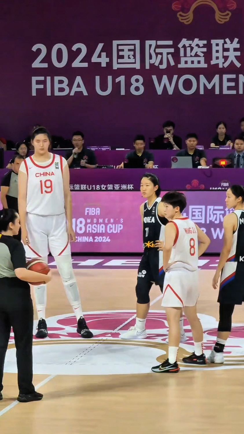 中国篮球界第一高人张子宇让韩国选手绝望