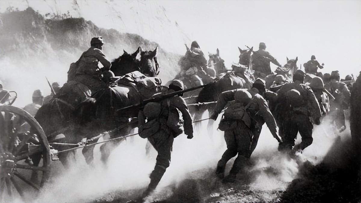 抗战时期,八路军在宋庄与日军恶战一天后趁着夜色突围,可就在队伍突围