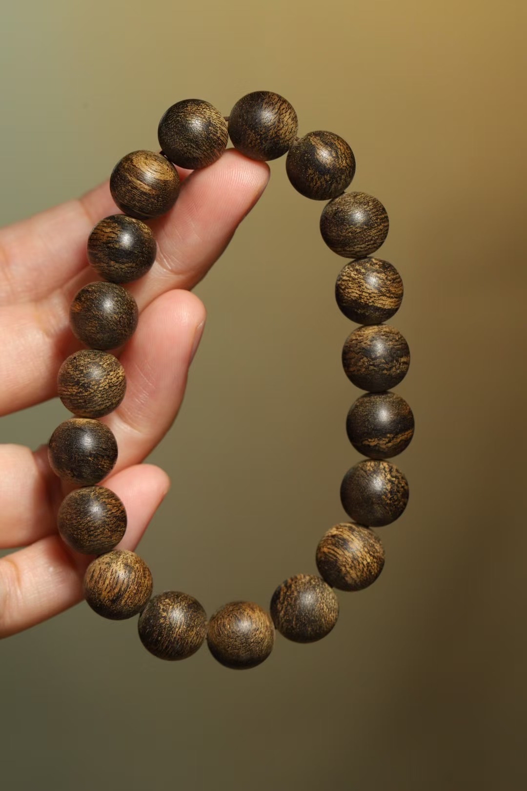 越南老惠安沉香10mm沉水老料手串14