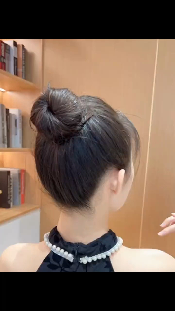 明星都在扎的圆润丸子头