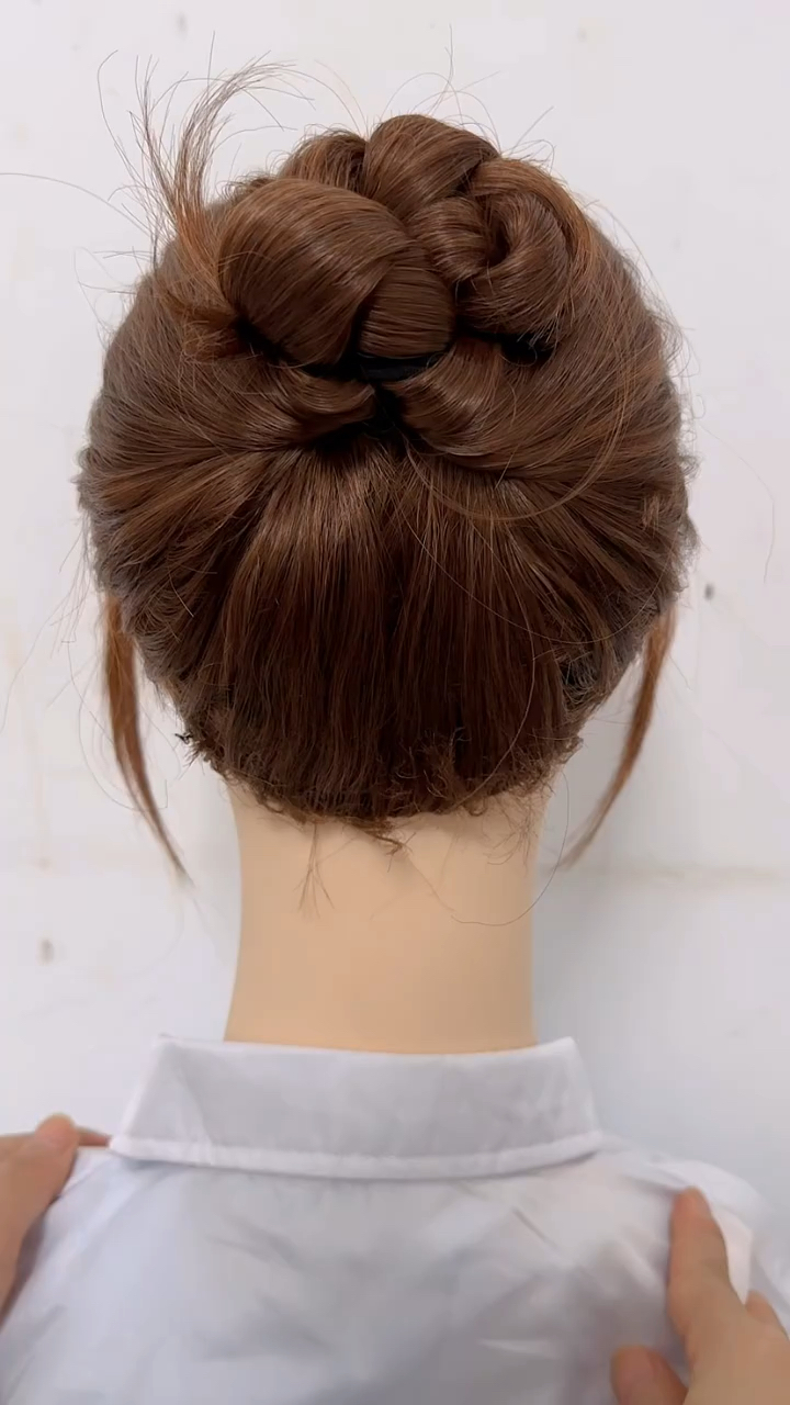 简单好学的花苞盘发