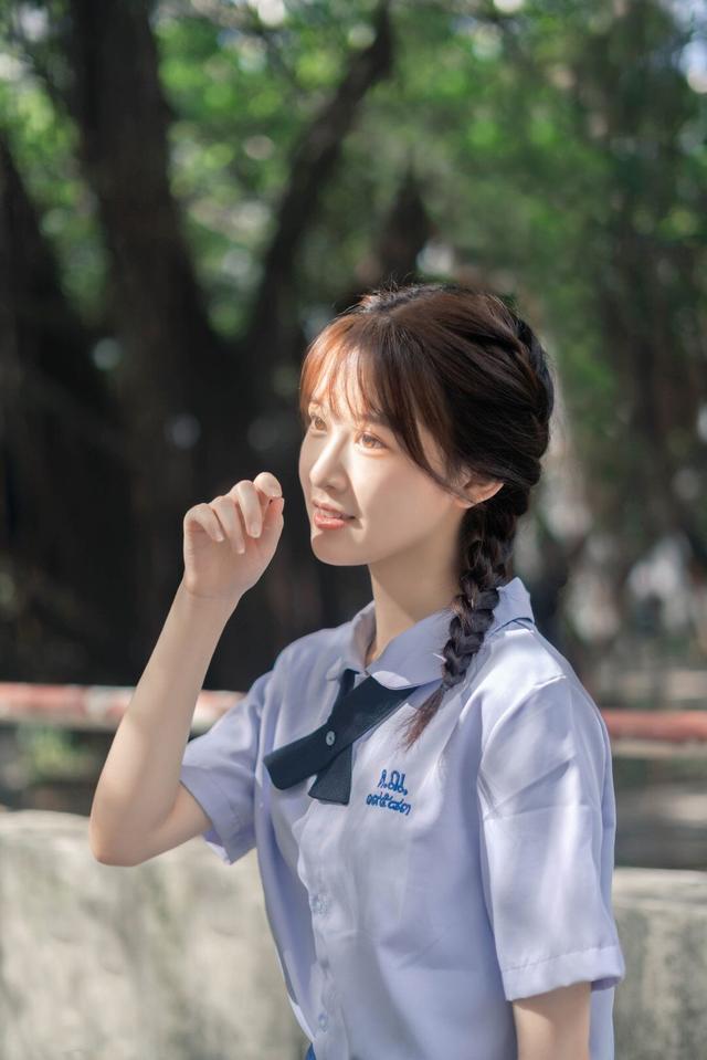 jk少女丨清新活泼小姐姐