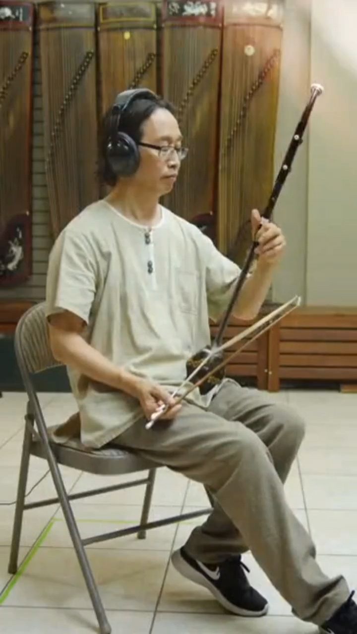 《谁不说俺家乡好》c调杨忠才教授演奏