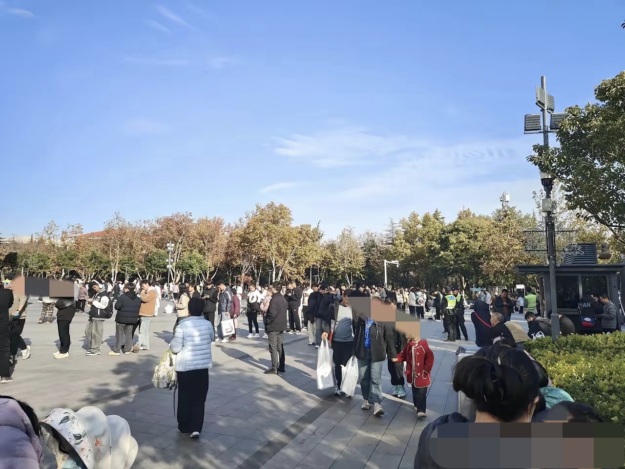 排队!买不到!买不上!买不完!