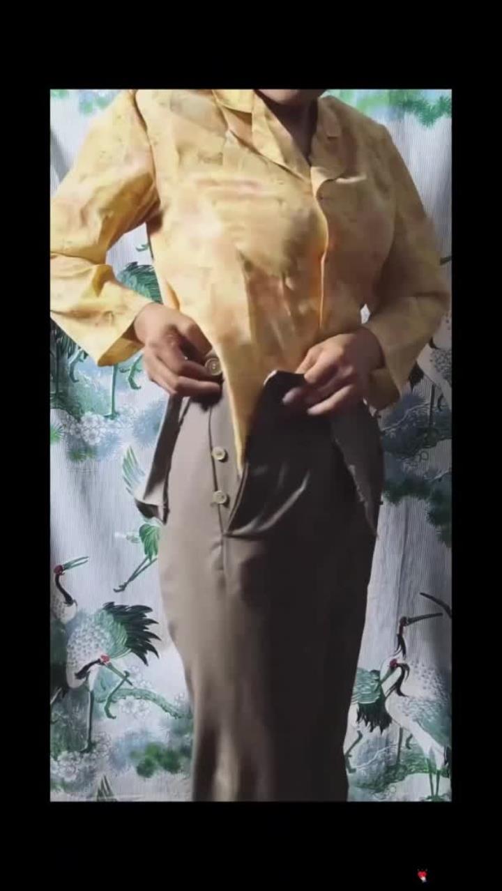 穿过这种旁开门裤子的,现在多大了?