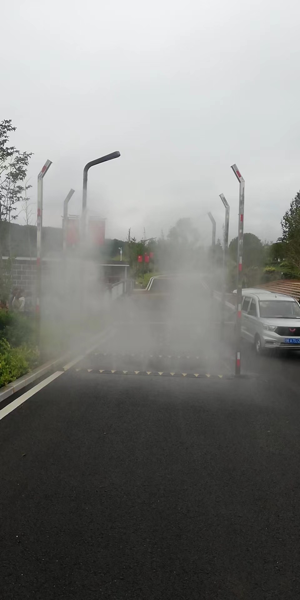 人员通道喷雾消毒