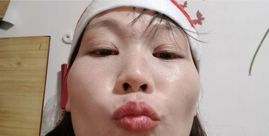 翠花啊,看看当初的视频,你在横店带吉祥多好啊?