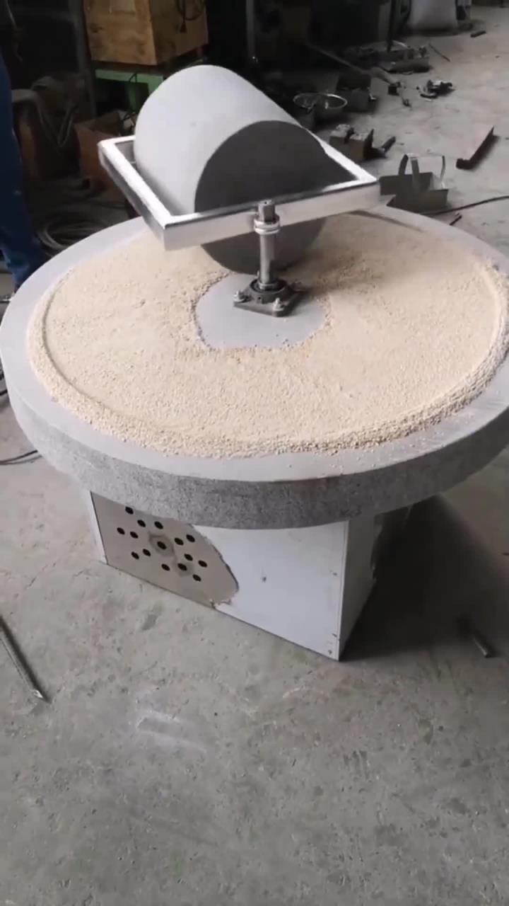 电动石碾,记录农村生活
