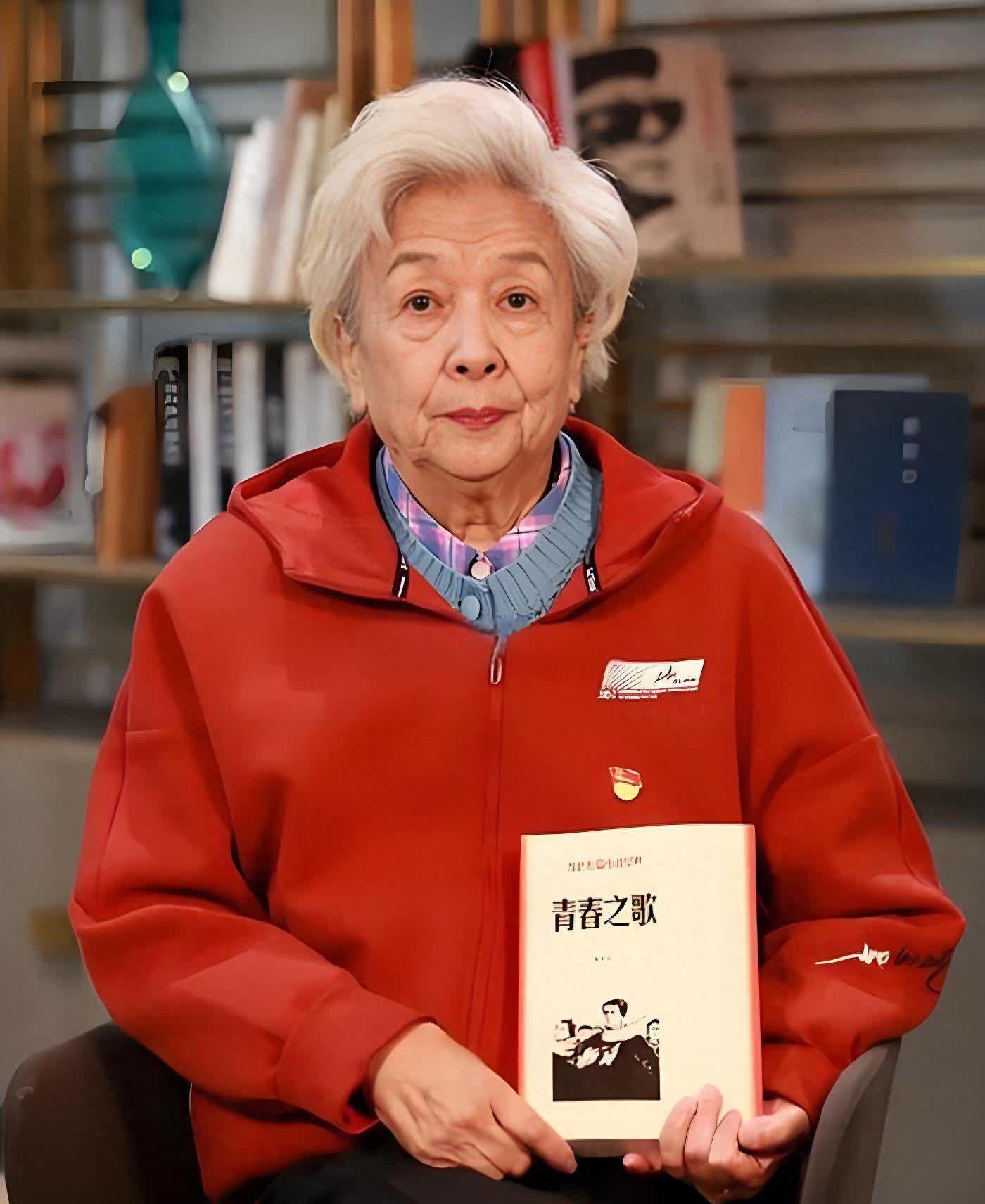 著名表演艺术家谢芳逝世