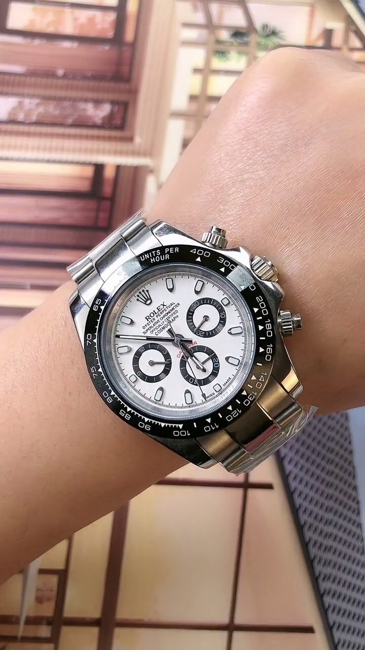 劳力士熊猫迪迪通拿系列