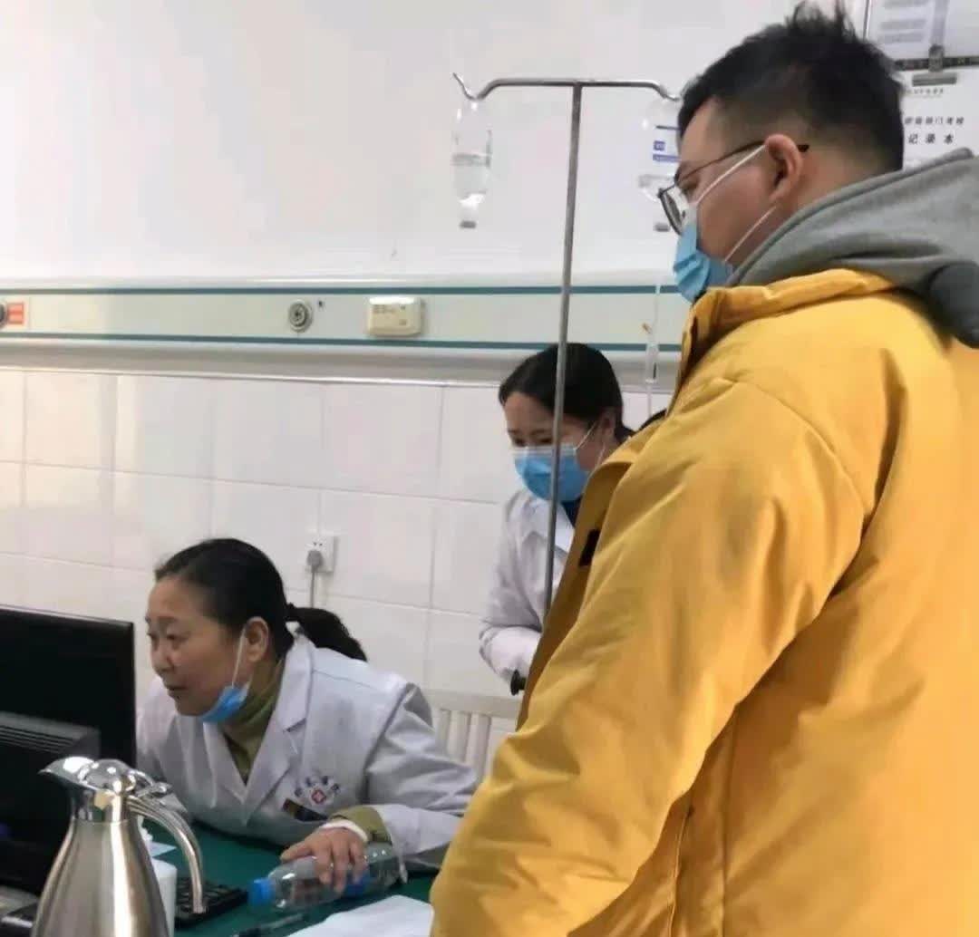 關于北大人民醫院、一站式解決您就醫名醫掛號找黃牛，你掛不到的號我都可以的信息
