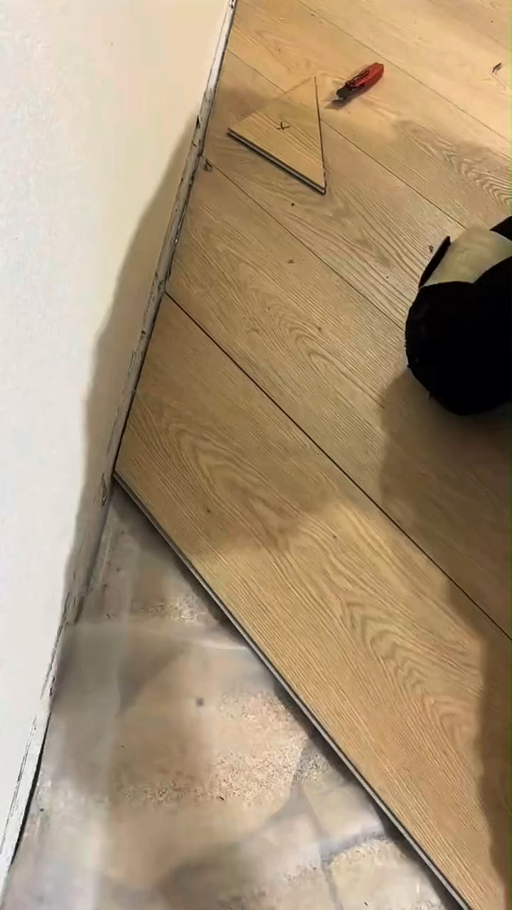 斜铺木地板施工