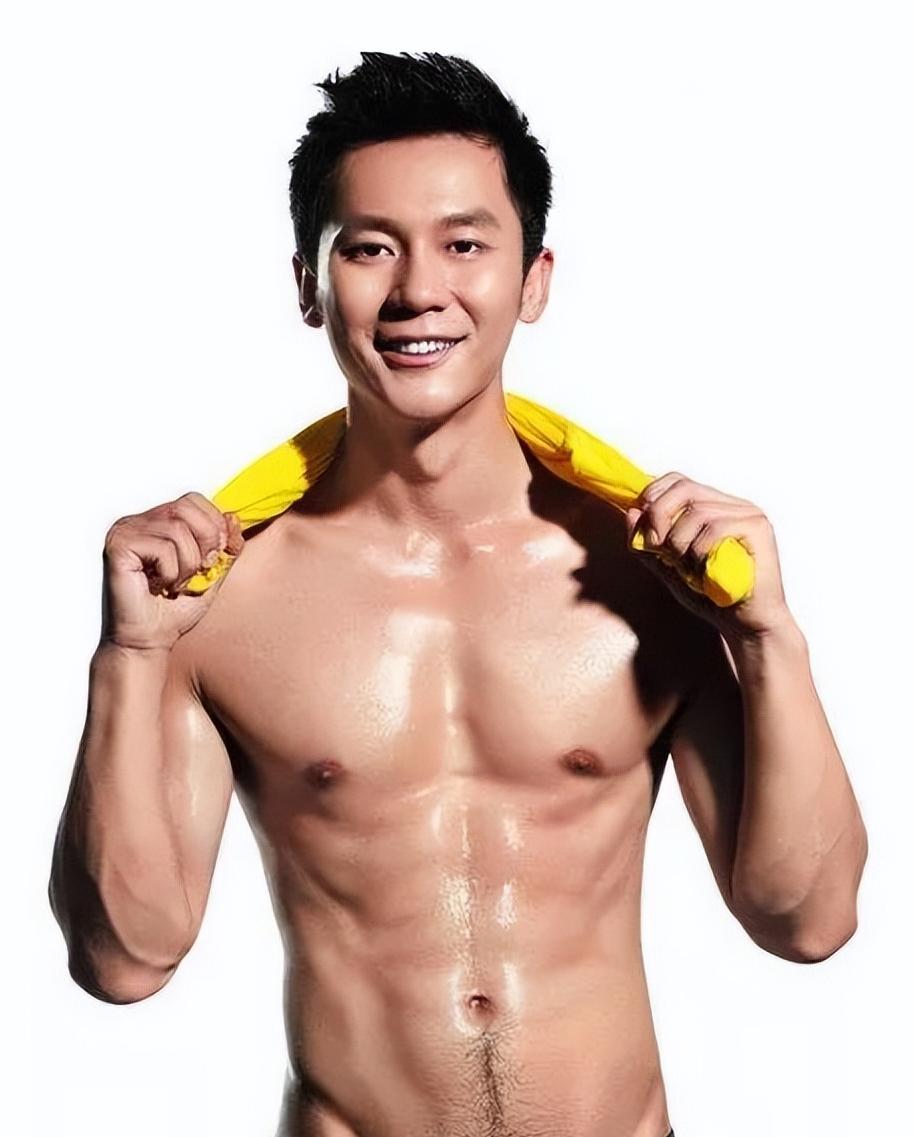 李晨162斤腹肥夜宵泡面配可乐,沙溢笑道:胖成这样还吃?