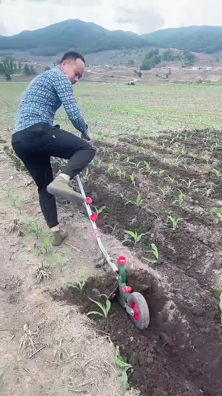 开沟器手拉犁,不用油不用电,农村生活