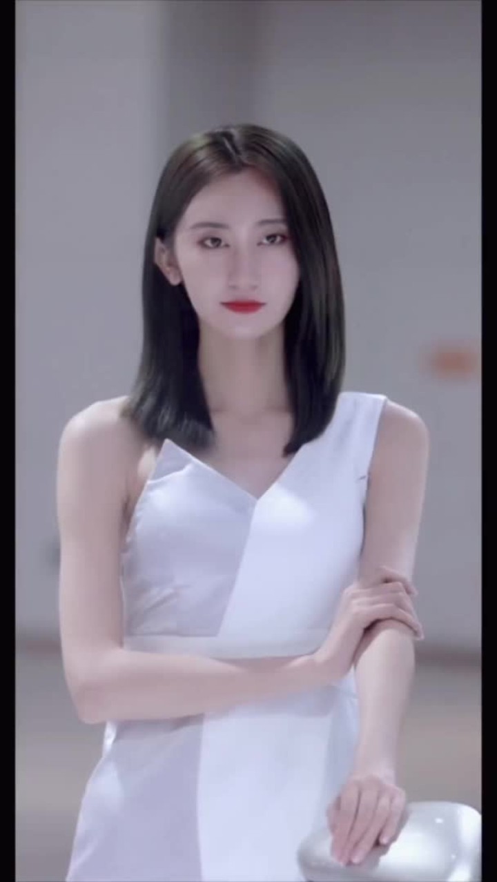 李佳芮又美又飒